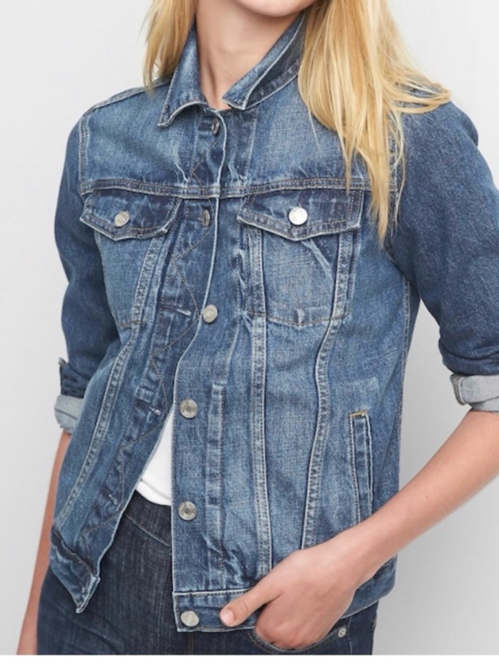 Gap The Icon Denim Jacket Classic Trucker Jean Jacket Size S